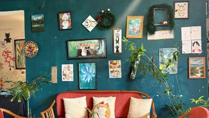 Neko and Kopi - Pet Friendly Cafe in Colombo.